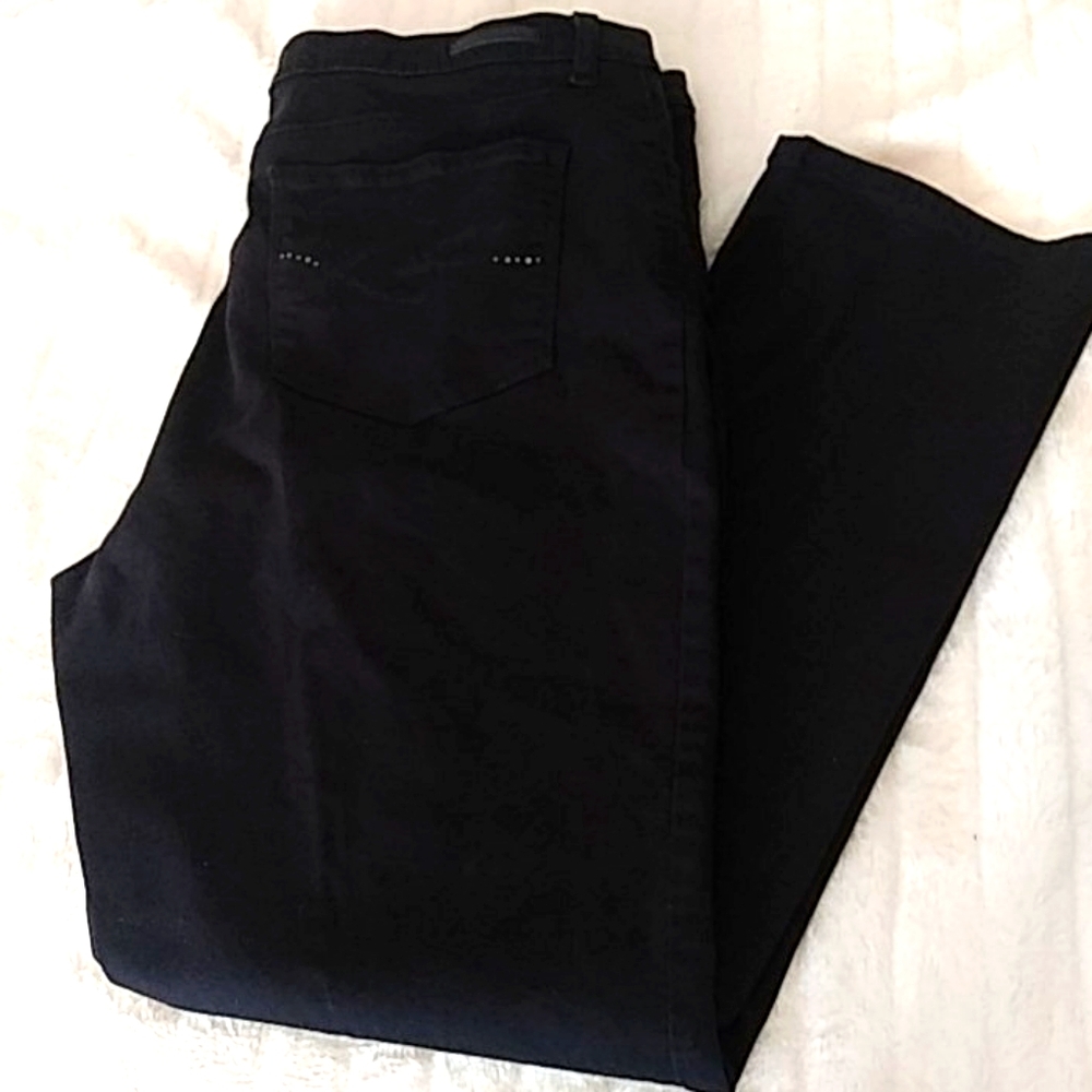 Lee Classic Fit Black Jeans 16
